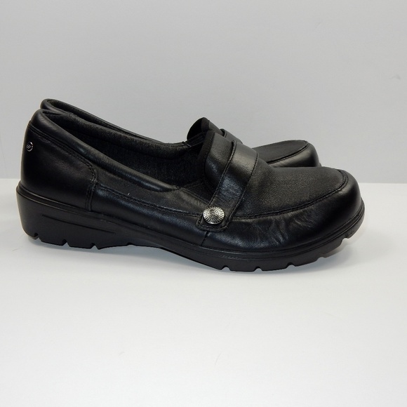 skechers relaxed fit loafers
